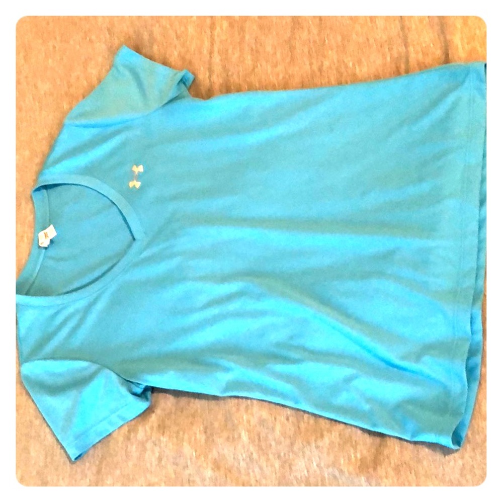 Athletic shirt